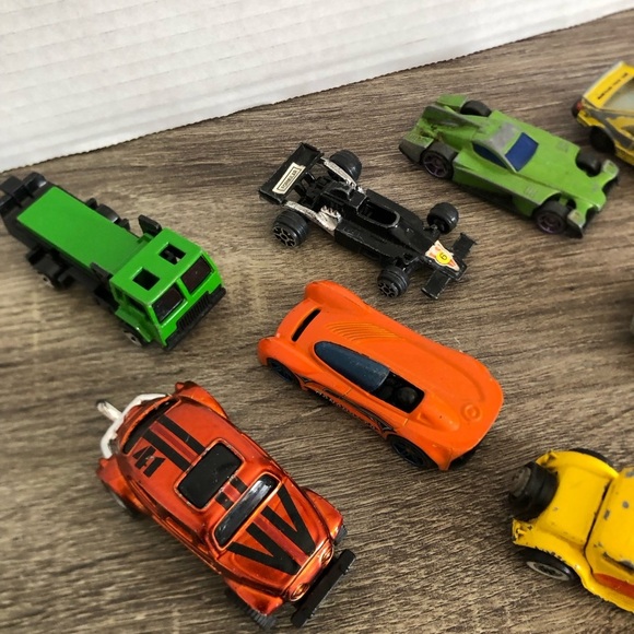 Vintage Assorted Colourful Toy Cars Bundle - Picture 4 of 16